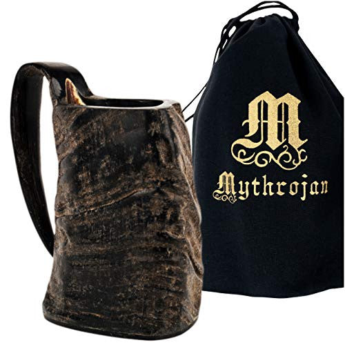 Jarra medieval de cuerno para beber, con bolsa