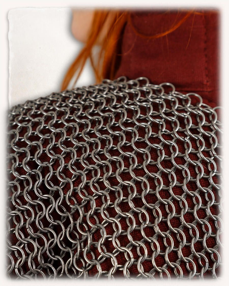 Cota de malla acero sin mangas, acabado aceitado (10 mm.)