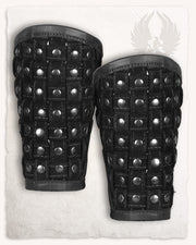 Brazaletes medievales cuero modelo Robert, color negro