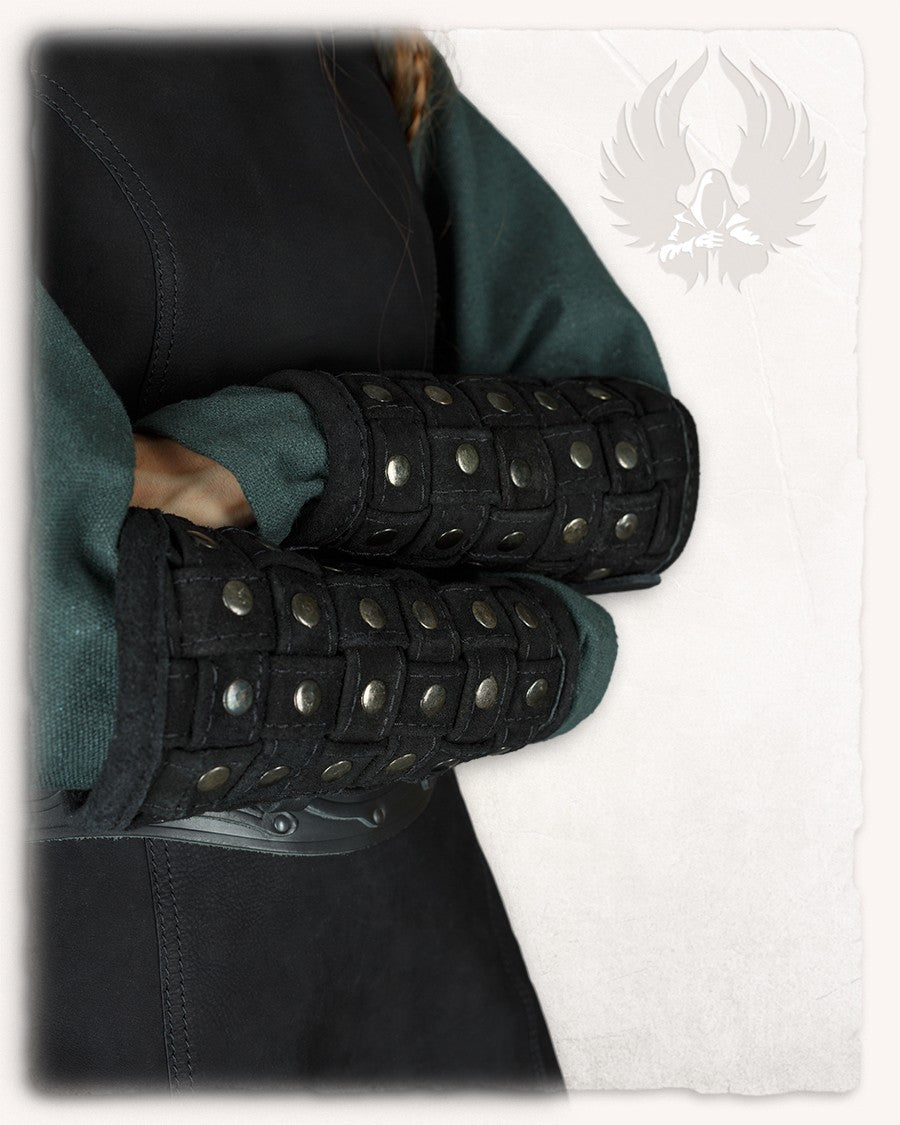Brazaletes medievales cuero modelo Robert, color negro