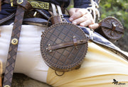 Cantimplora Explorer medieval en cuero