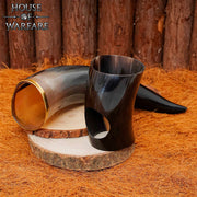 Cuerno vikingo para beber, con soporte