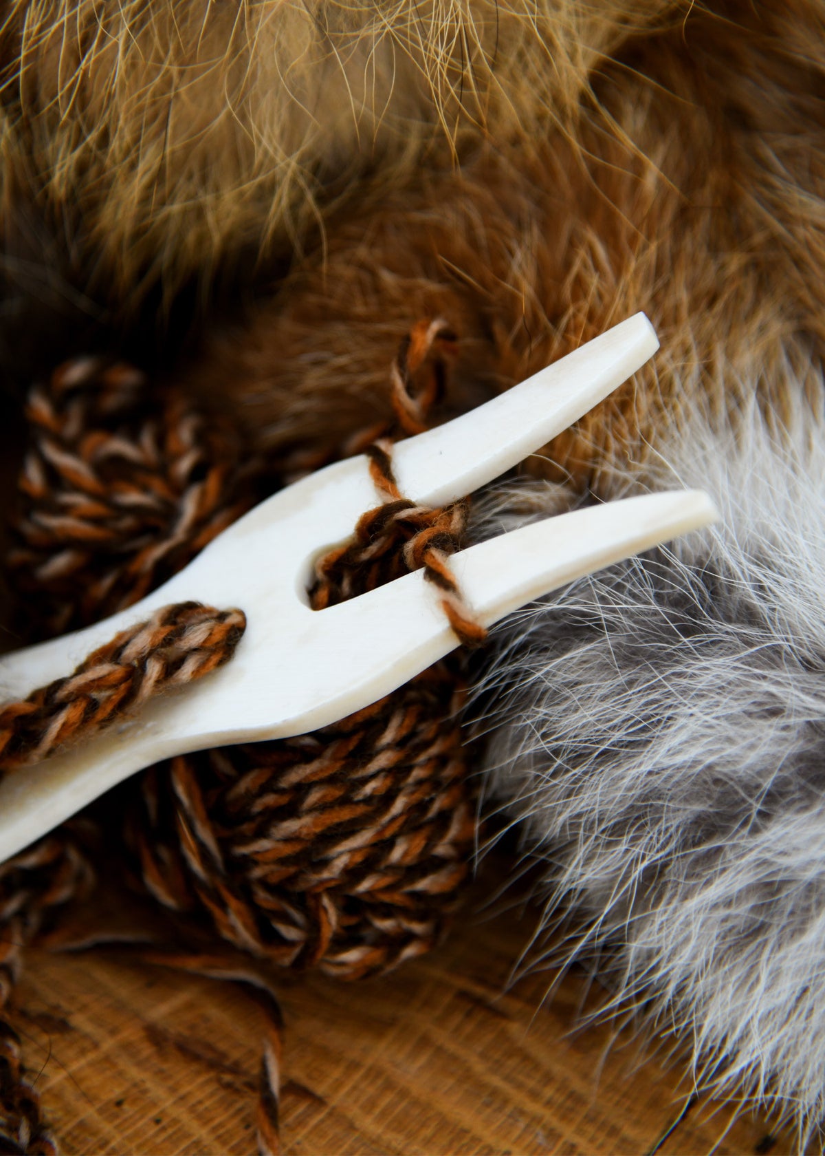 Lucet vikingo-medieval en hueso