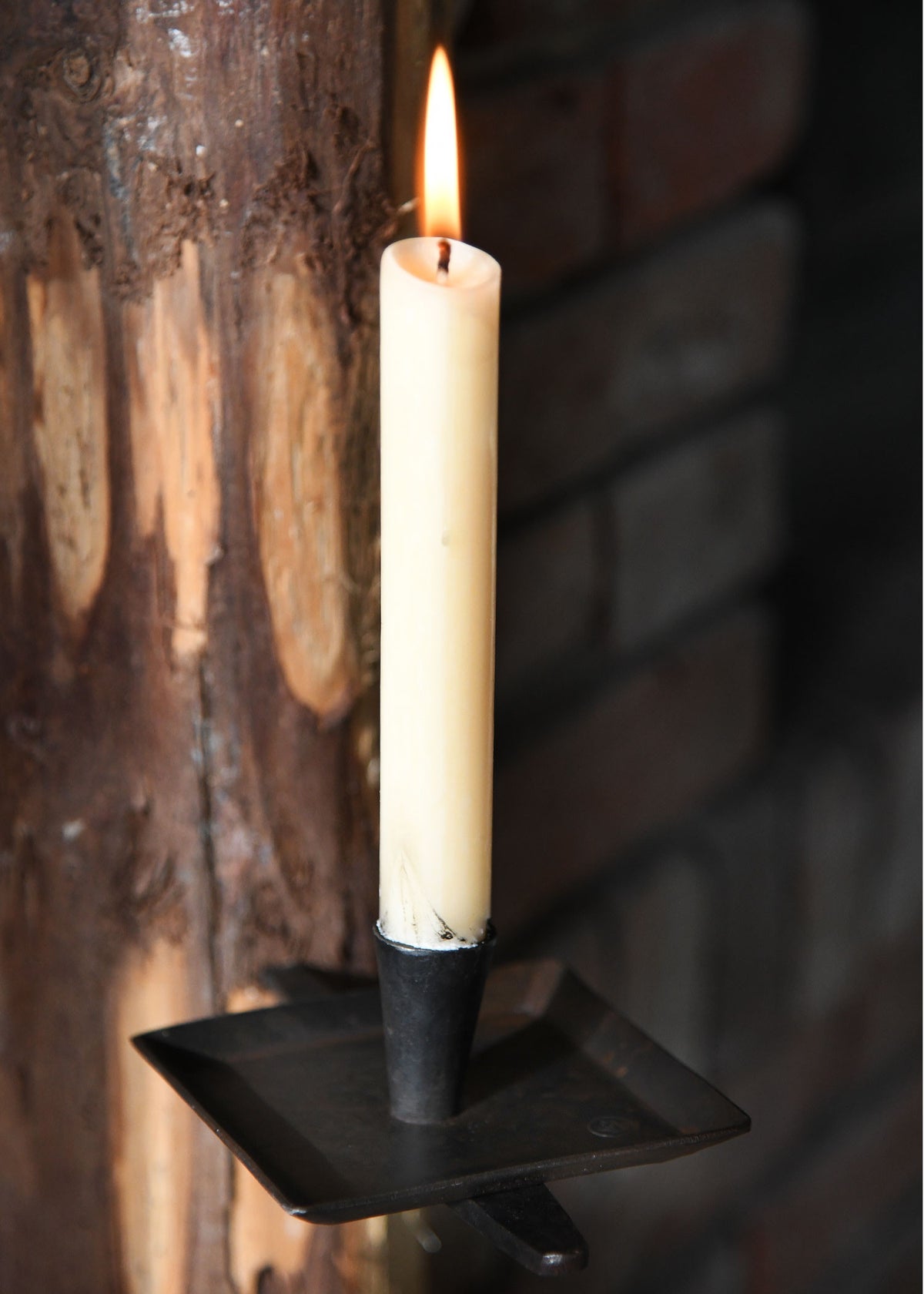 Candelabro de pared 1 vela, forjado a mano